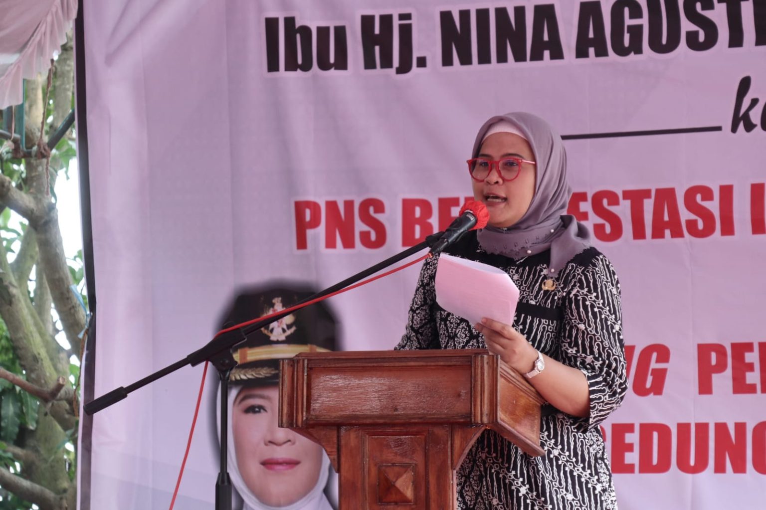 Istimewa, Bupati Nina Agustina Kunjungi Kepala Sekolah Berprestasi